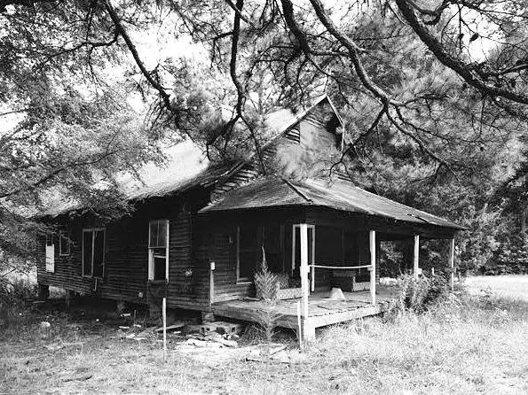 1920s rural house