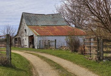 barn with road leading up to it